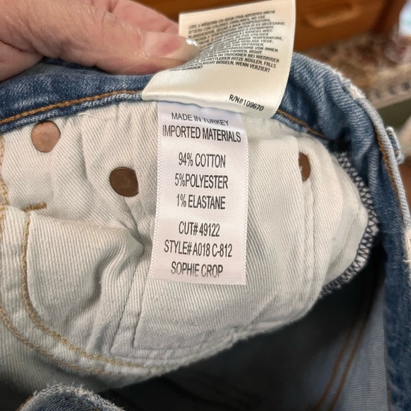 Agolde cropped distressed jeans, size 28 - Picture 5 of 5